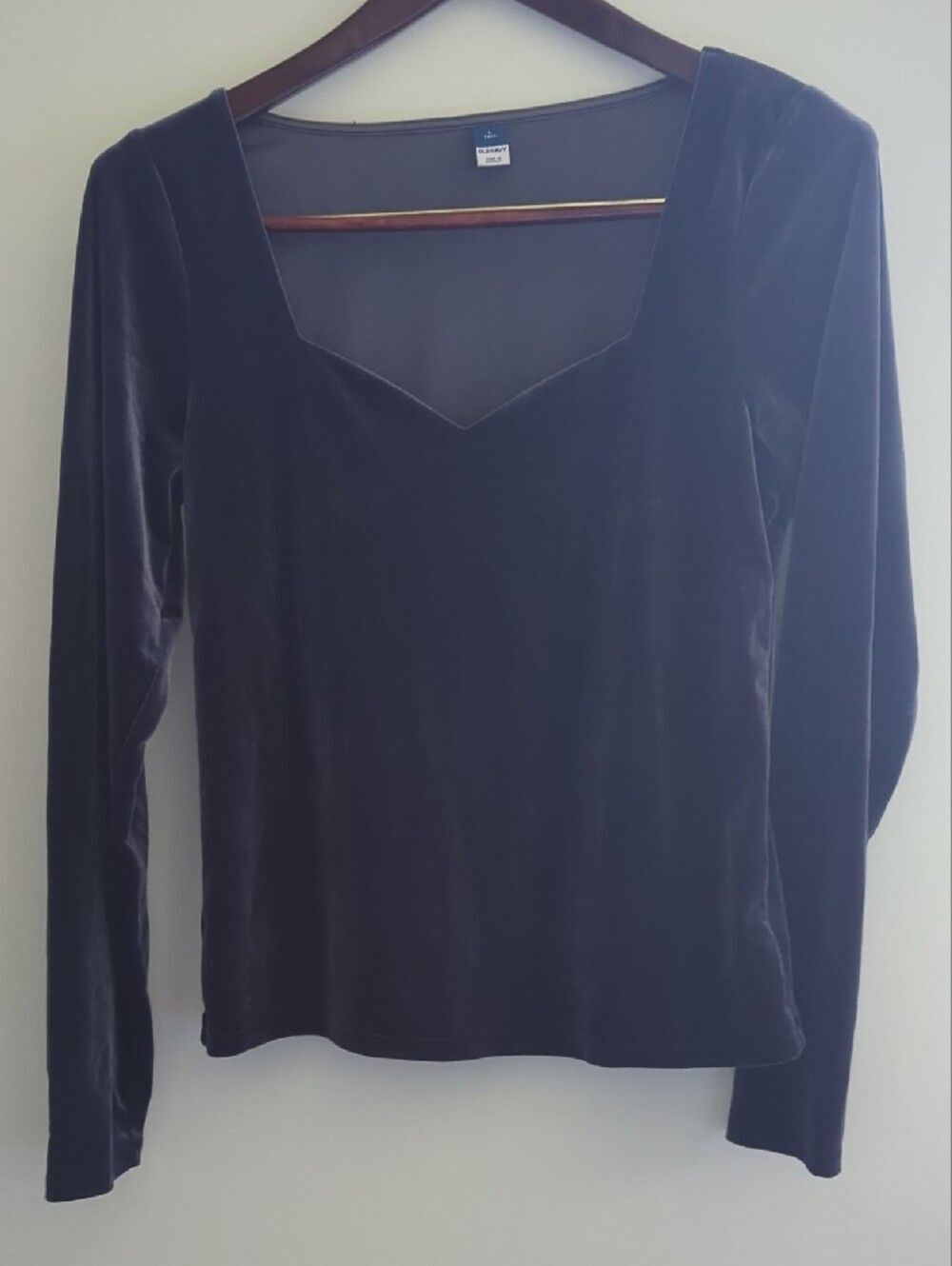 Old Navy Women’s Velvet Long-Sleeve Top Gray Blue Size